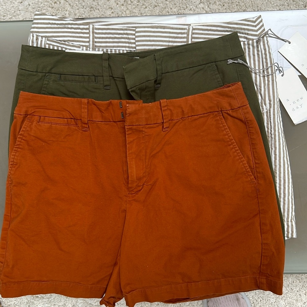 Three pairs of a new day chino shorts, size 6